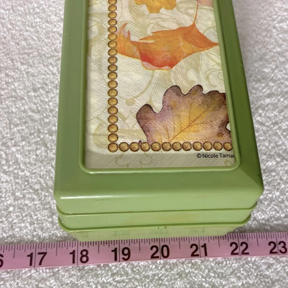 Vintage Orchid Paper Products Avocado Green  Double Sided Napkin Dispenser - Picture 12 of 13